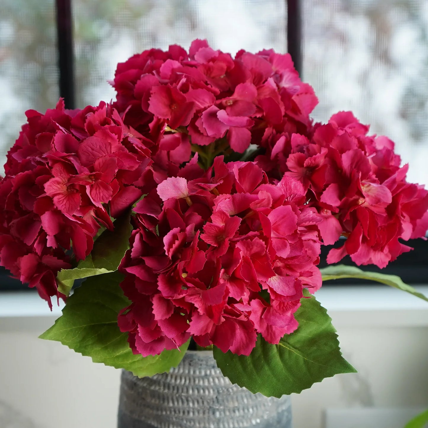 Tiffany Hydrangea in Fuchsia - 20"