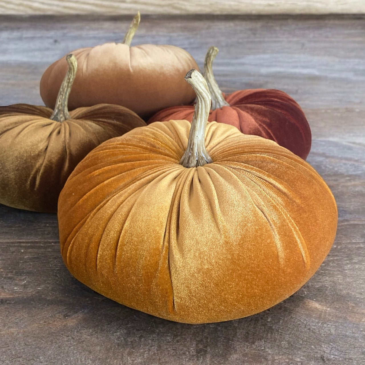 Velvet Pumpkin - 10"