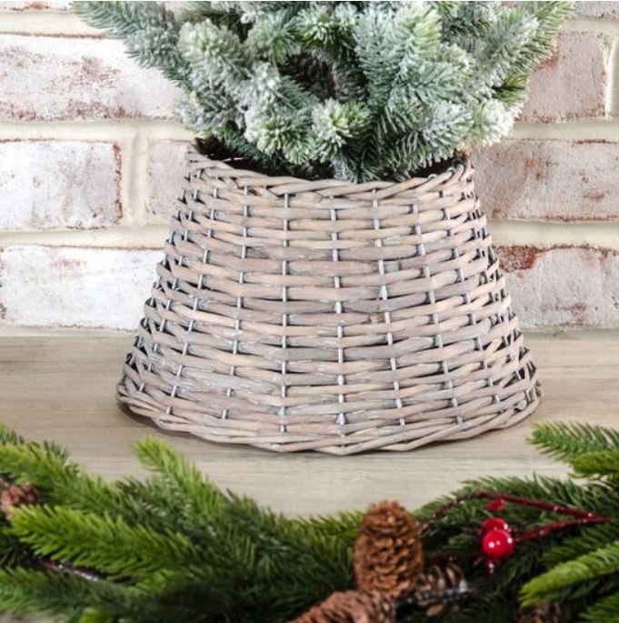 Small Willow Tree Skirt - 9"
