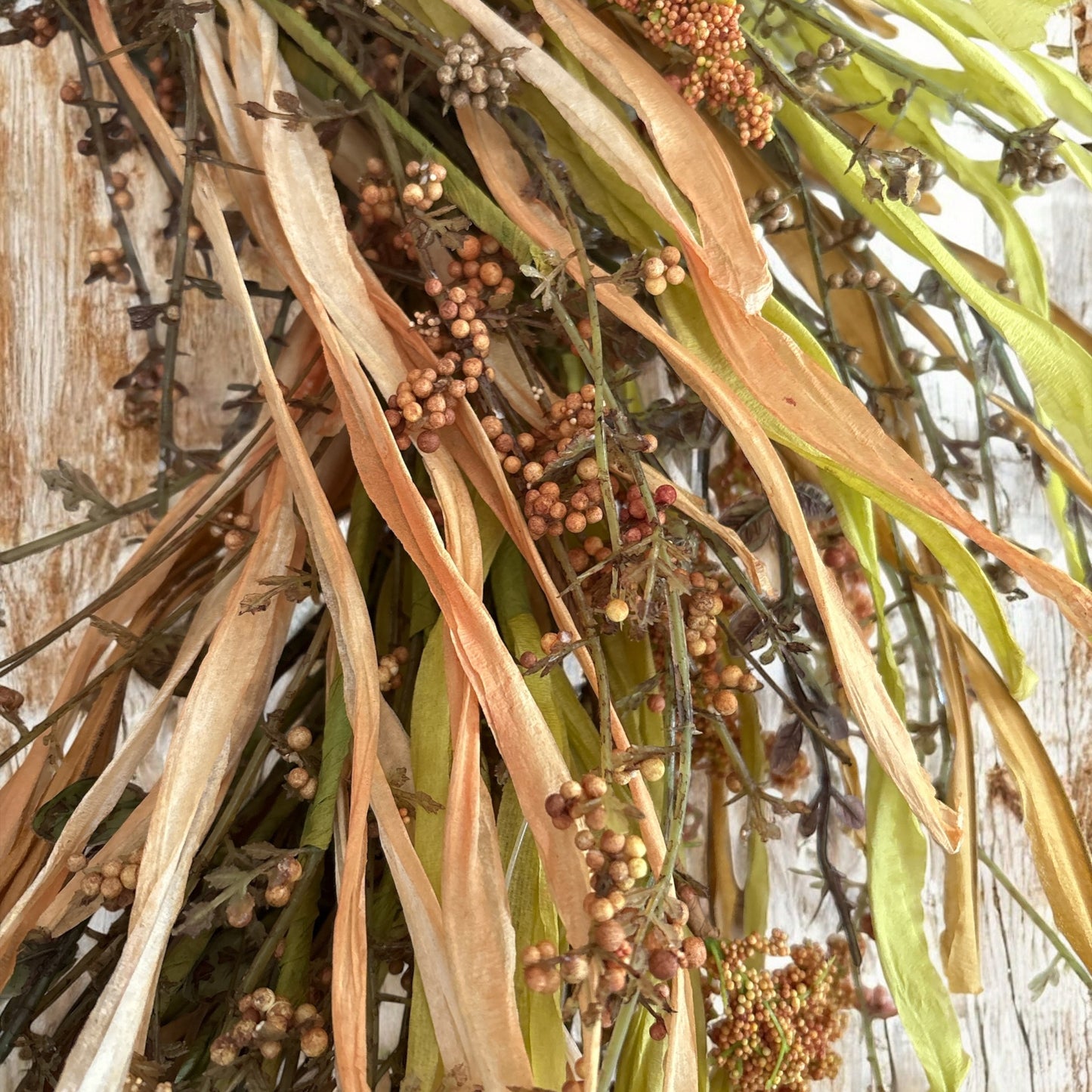 Grass & Statis Wreath - 12"