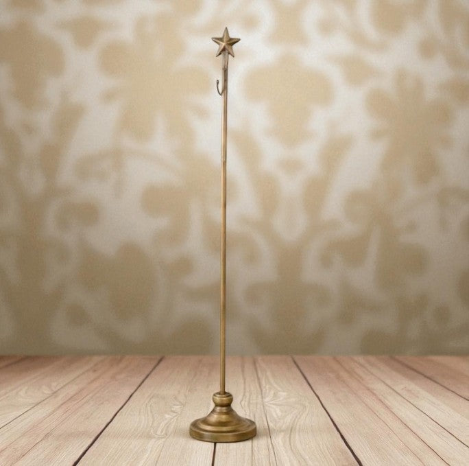 Adjustable Wreath Stand - 4'