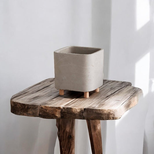 Small Square Pot with Legs - 4"