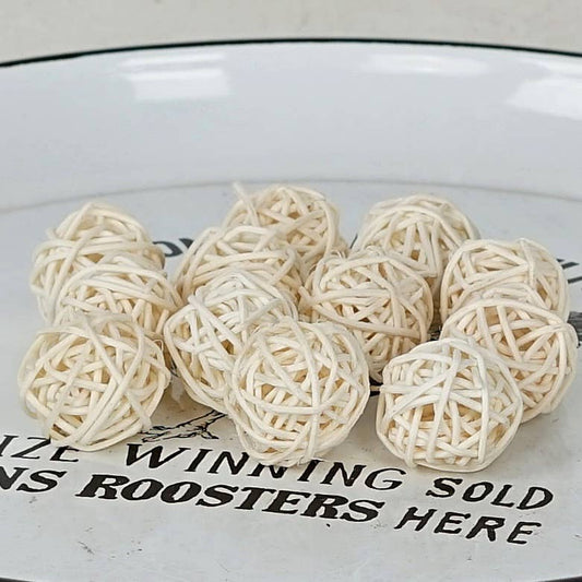 Cream Twiggy Rattan Balls - Bag of 12