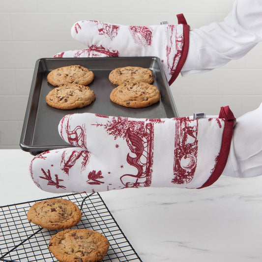 Winter Toile Christmas Classic Oven Mitt