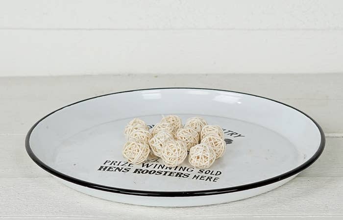 Cream Twiggy Rattan Balls - Bag of 12