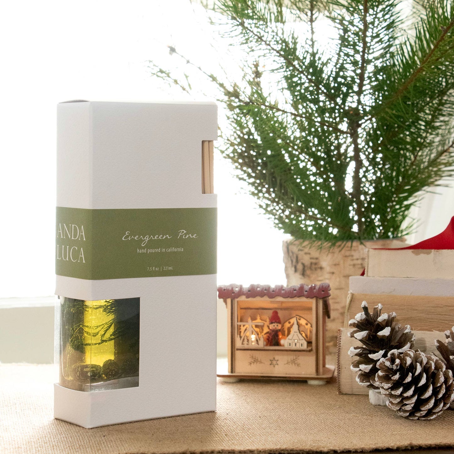 Evergreen Pine Botanical Reed Diffuser