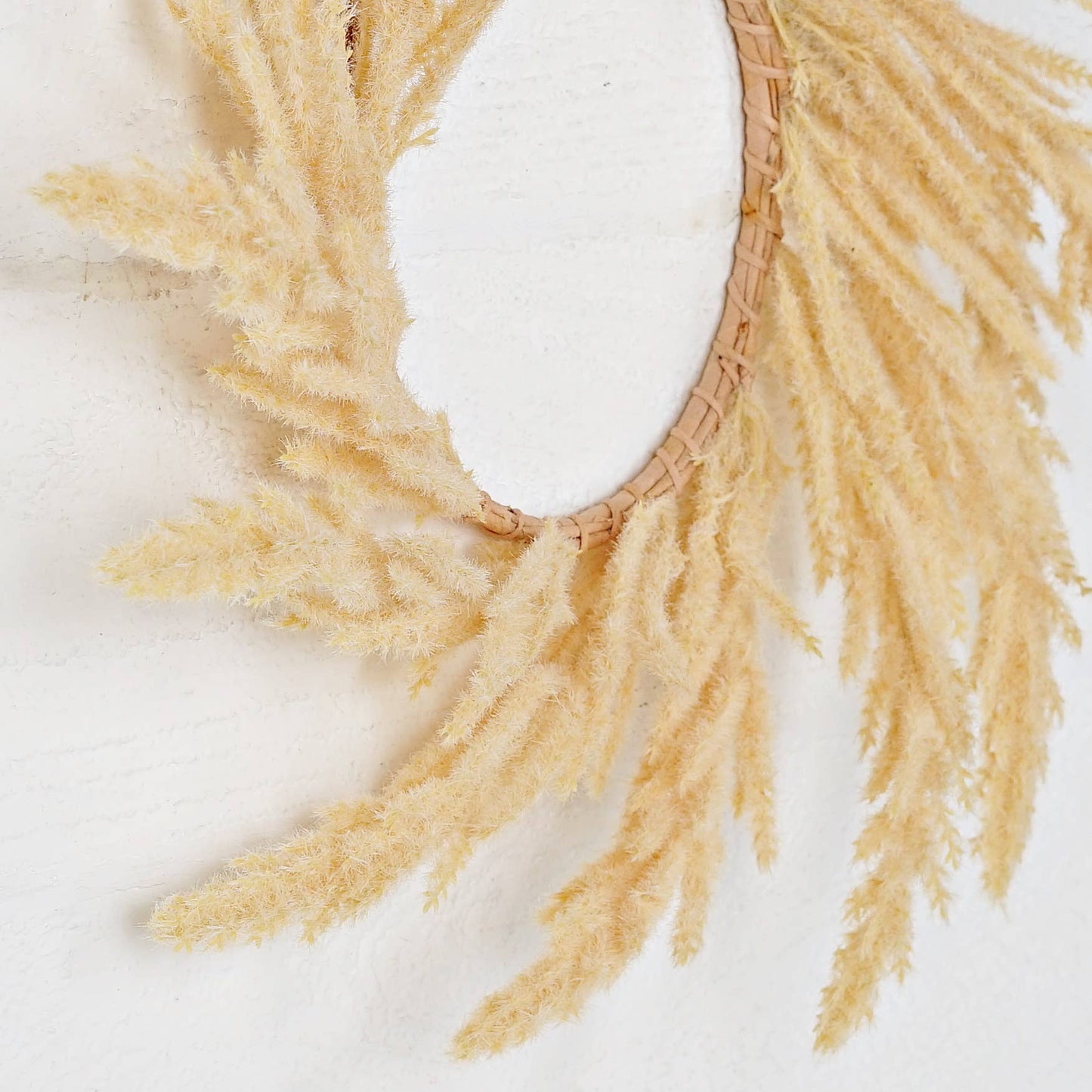 Beige Faux Sorghum Wreath - 16"