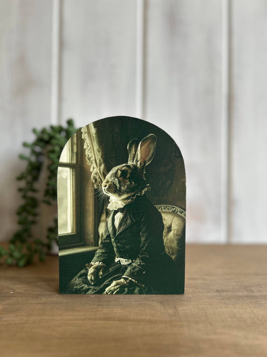 Victorian Moody Bunny Wood Arch Sign - 6"