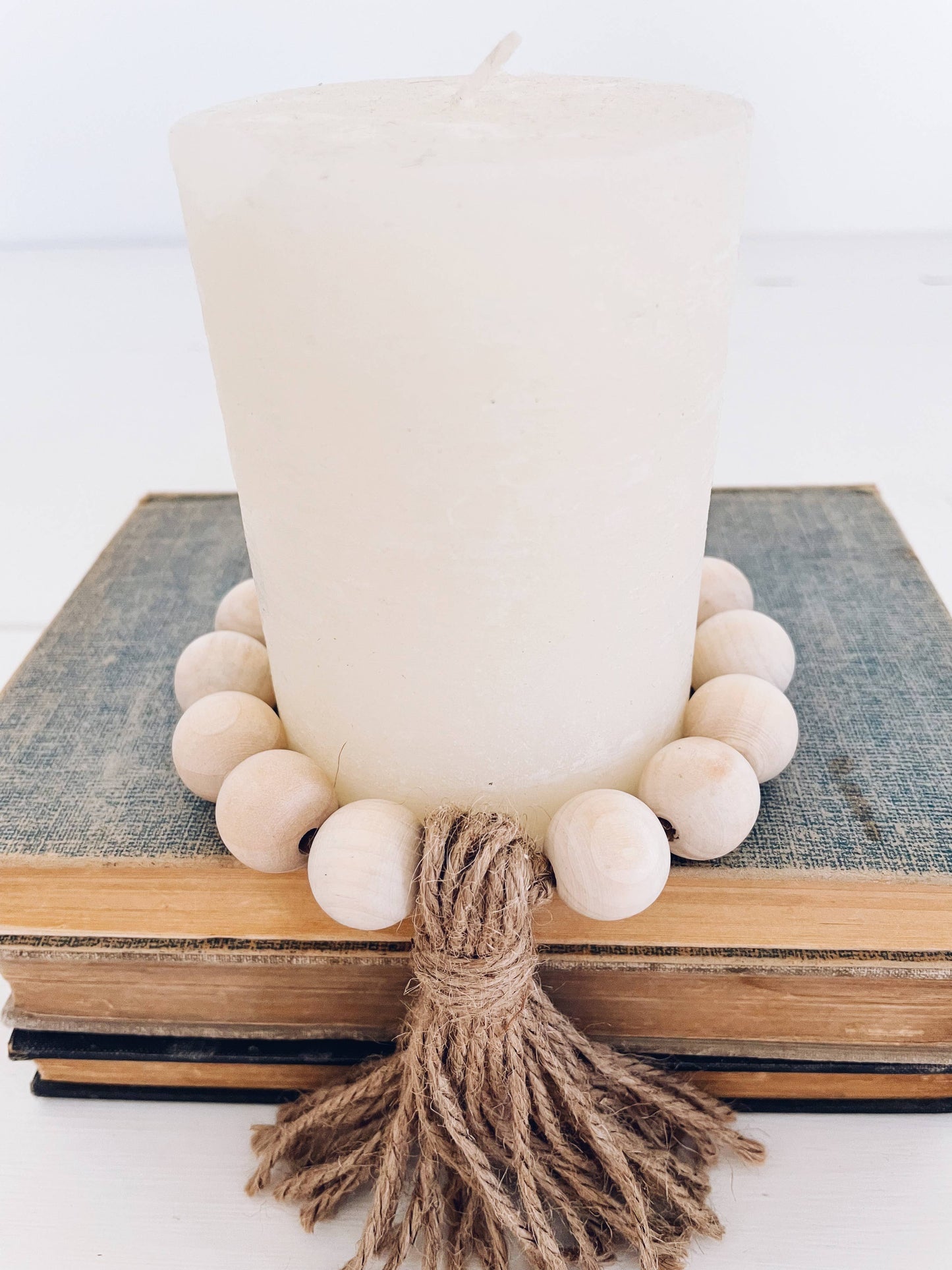 Wood bead and tassel decor - Medium