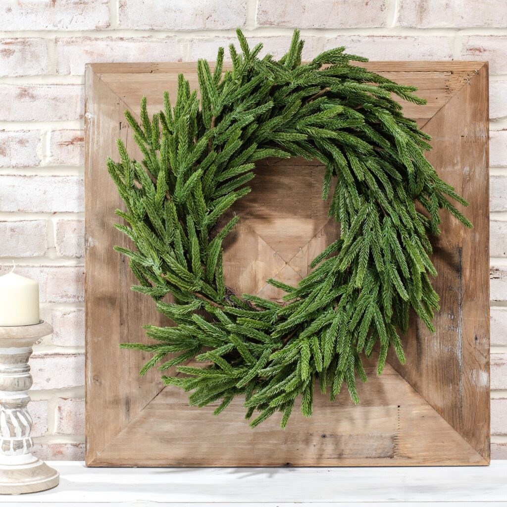 Pine Wreath - 22"