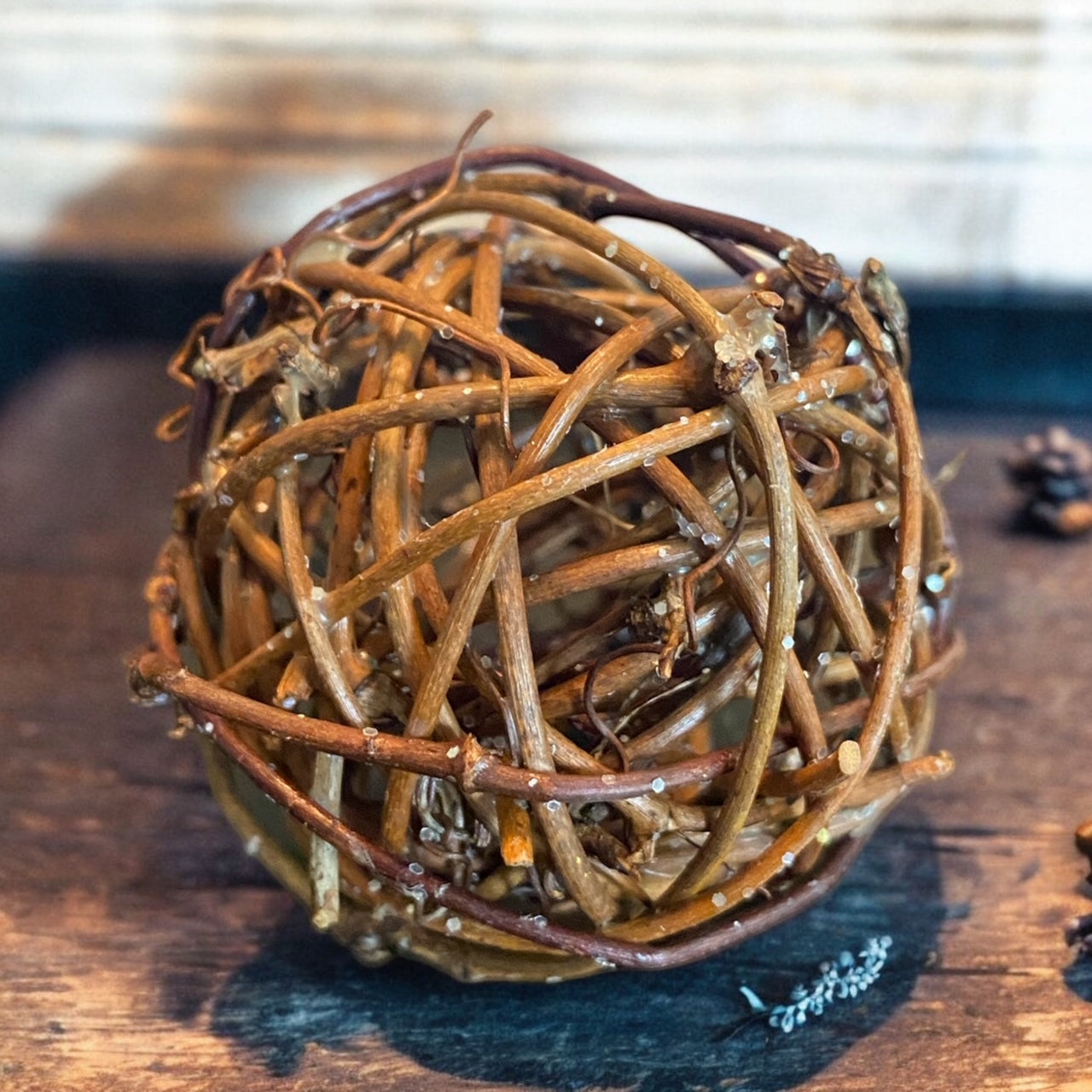 Glittery Rattan Ball - 2"