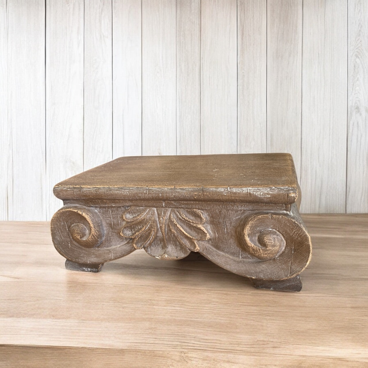 Ornate Pedestal - 8.25"x5.75"