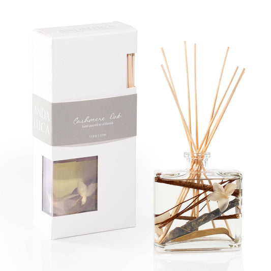 Cashmere Oak Botanical Reed Diffuser