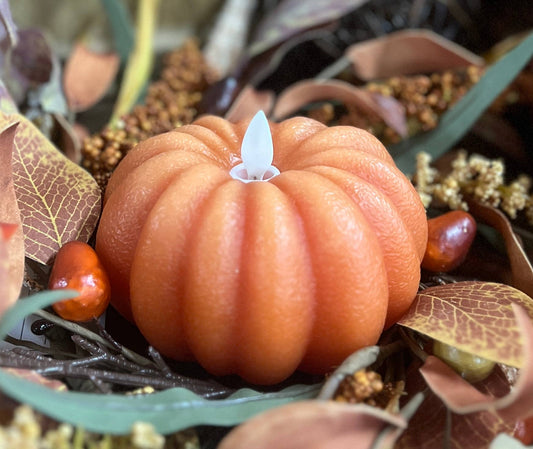 Flameless Pumpkin Candle w/ Timer - 4.5"
