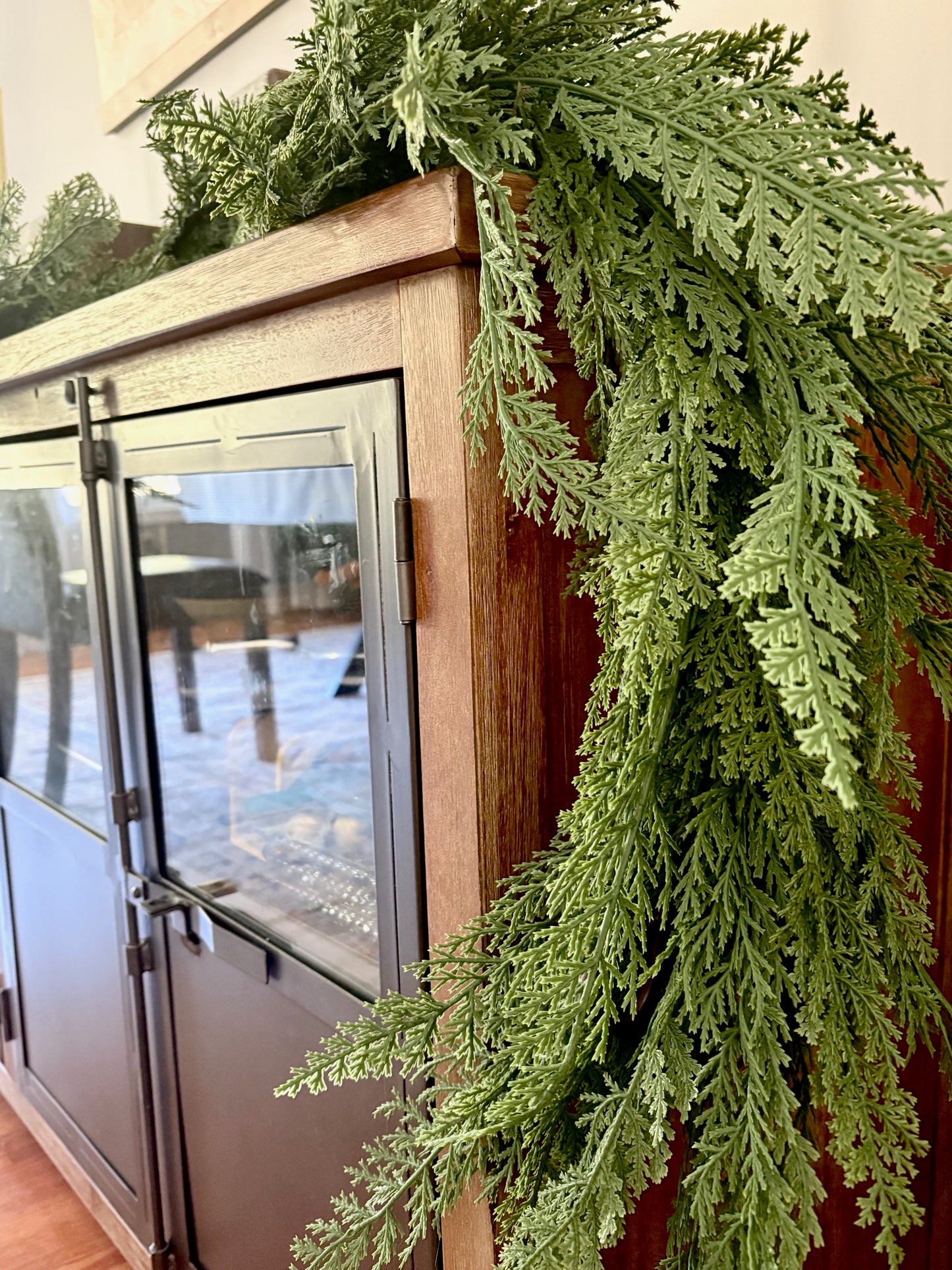 Cedar Deluxe Garland - 6'