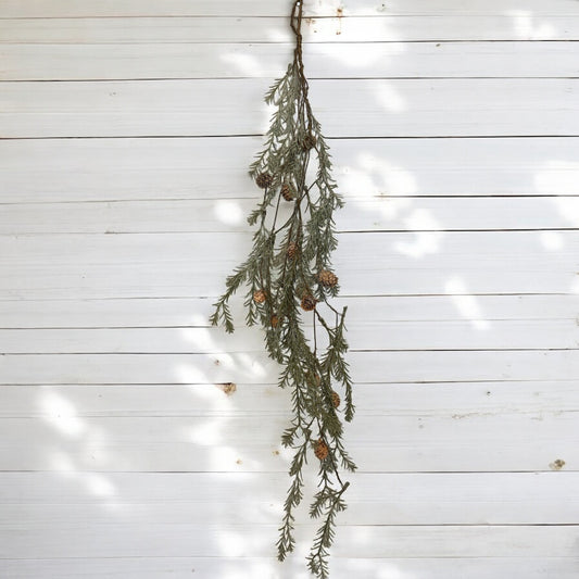 Thin Glittery Garland - 32"
