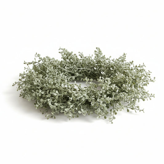 Boxwood Candle Ring - 5"