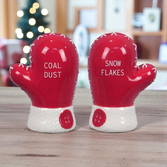 Ceramic Mitten Shaped Salt & Pepper Shaker Set
