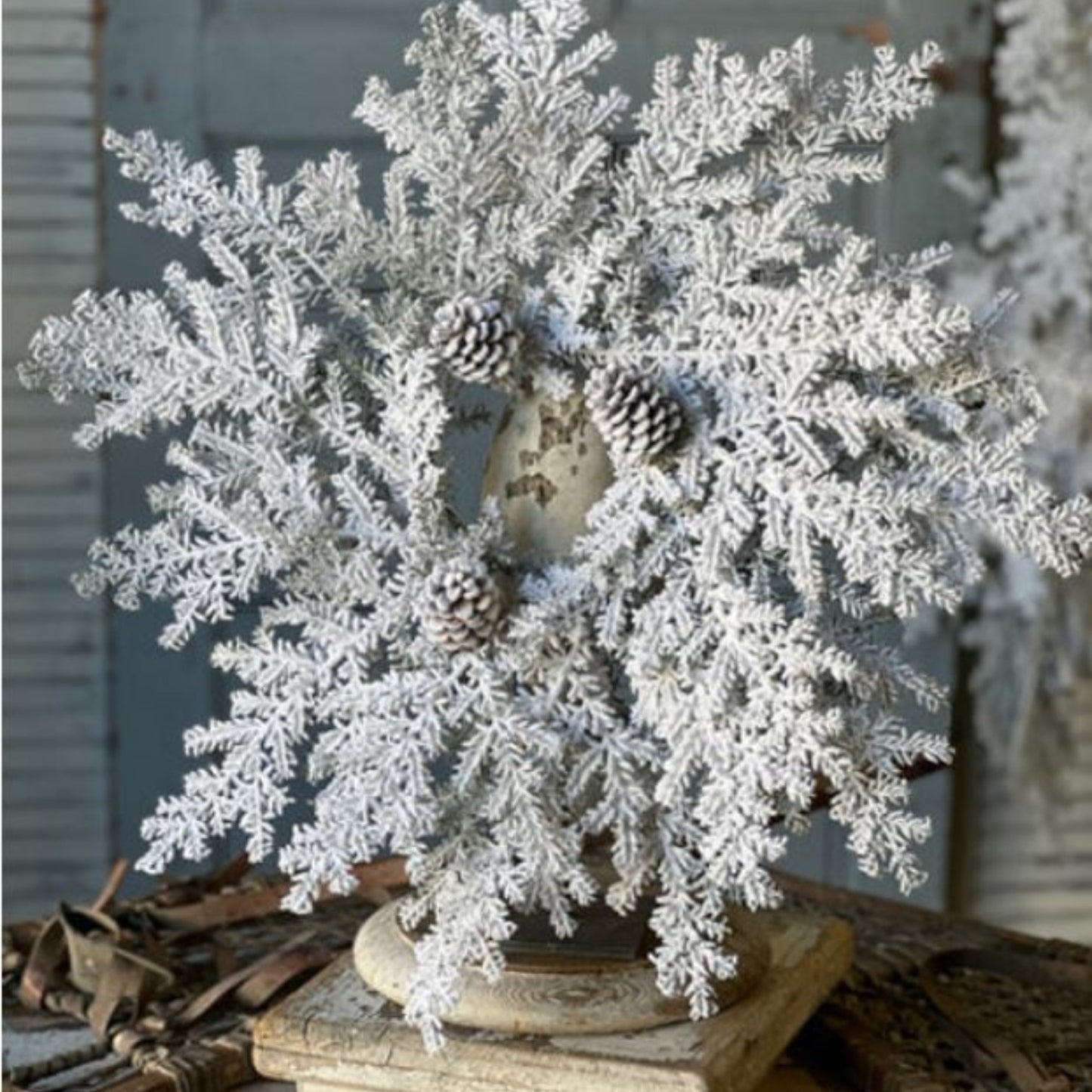 Snowy Hemingway Fir Candle Ring -5.5"